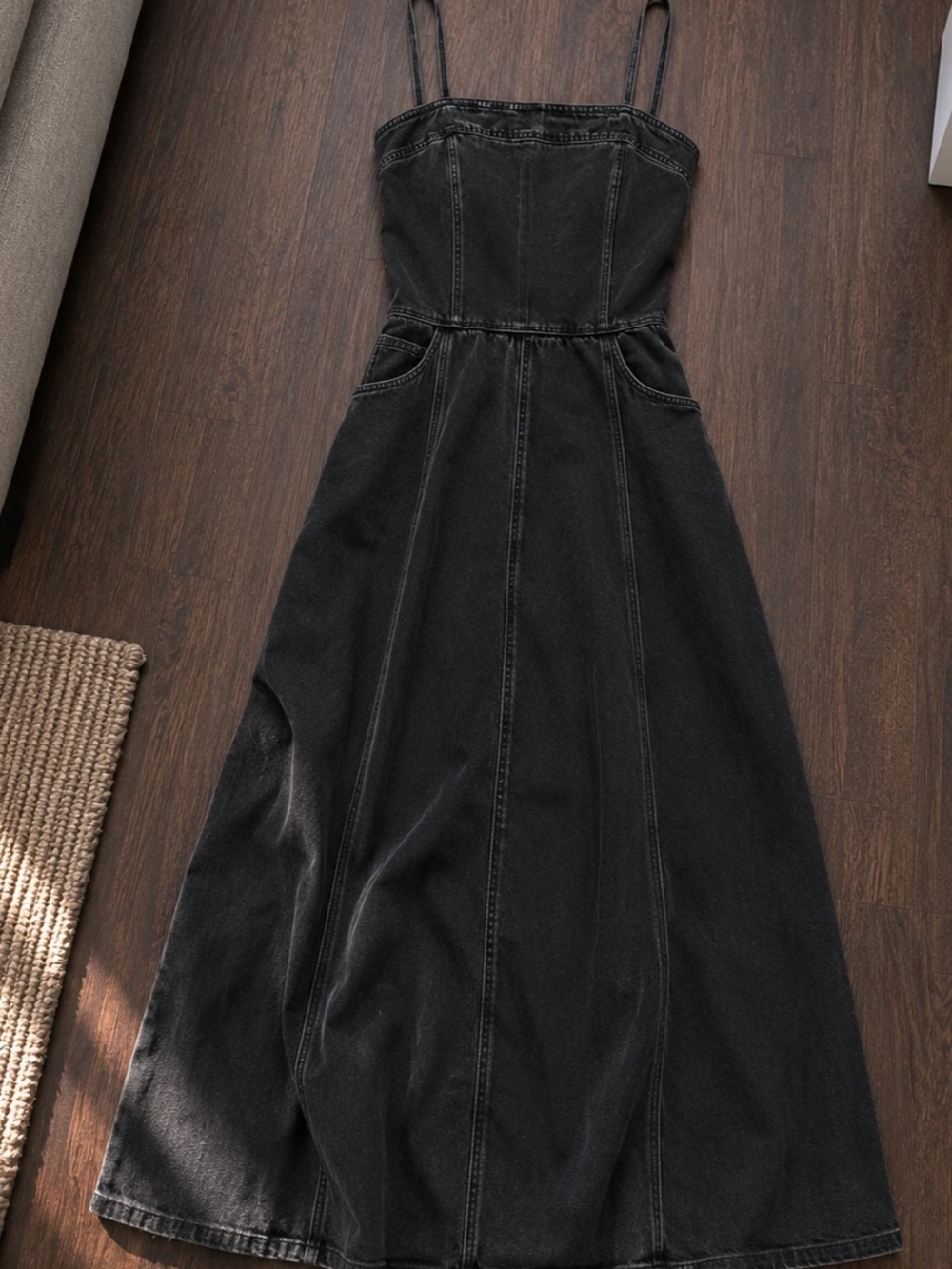 Women’s Black Denim Spaghetti-Strap Maxi Dress